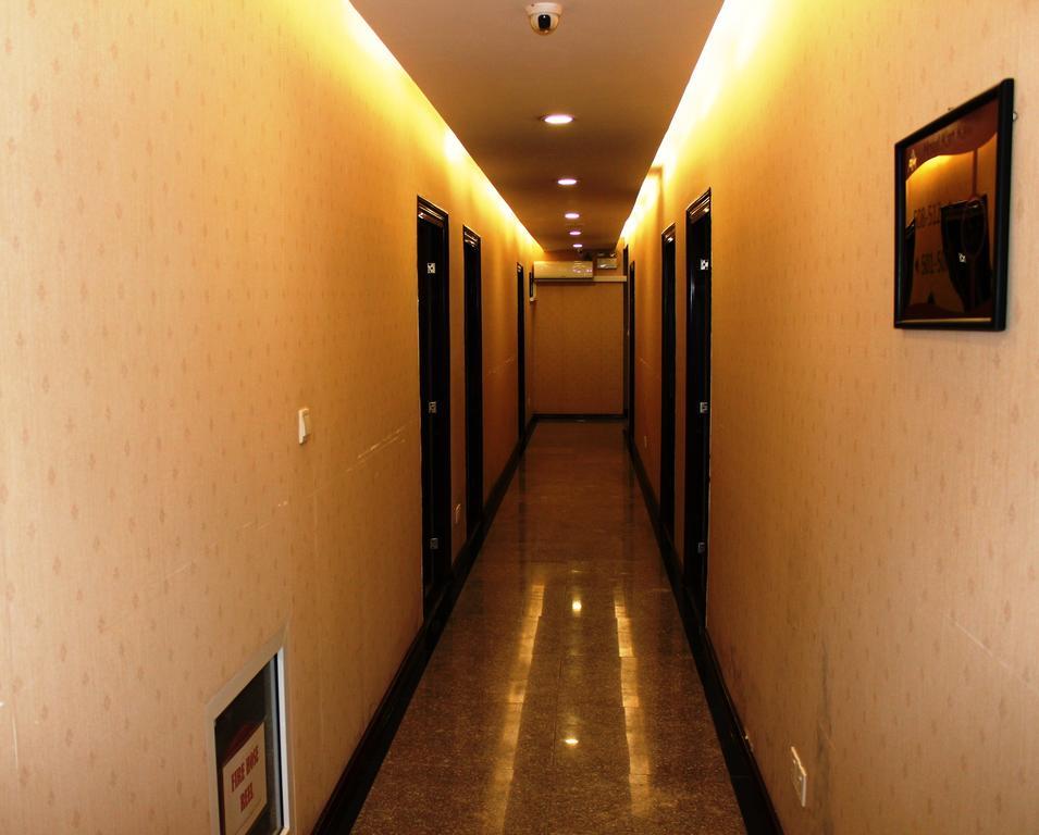 Hotel Kan Kaw Γιανγκόν Εξωτερικό φωτογραφία