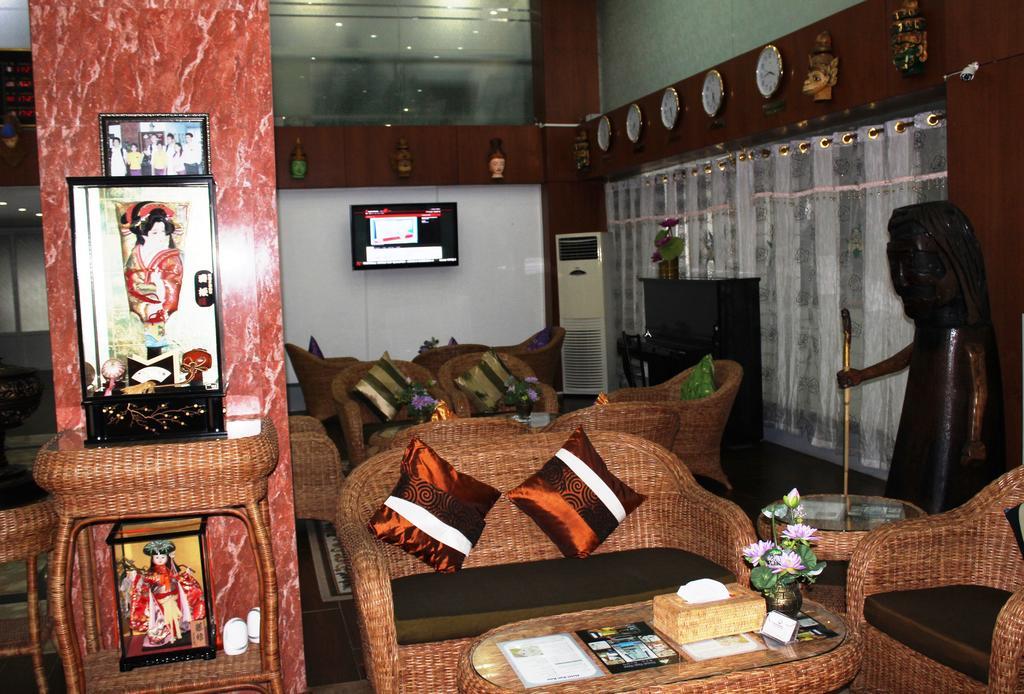 Hotel Kan Kaw Γιανγκόν Εξωτερικό φωτογραφία