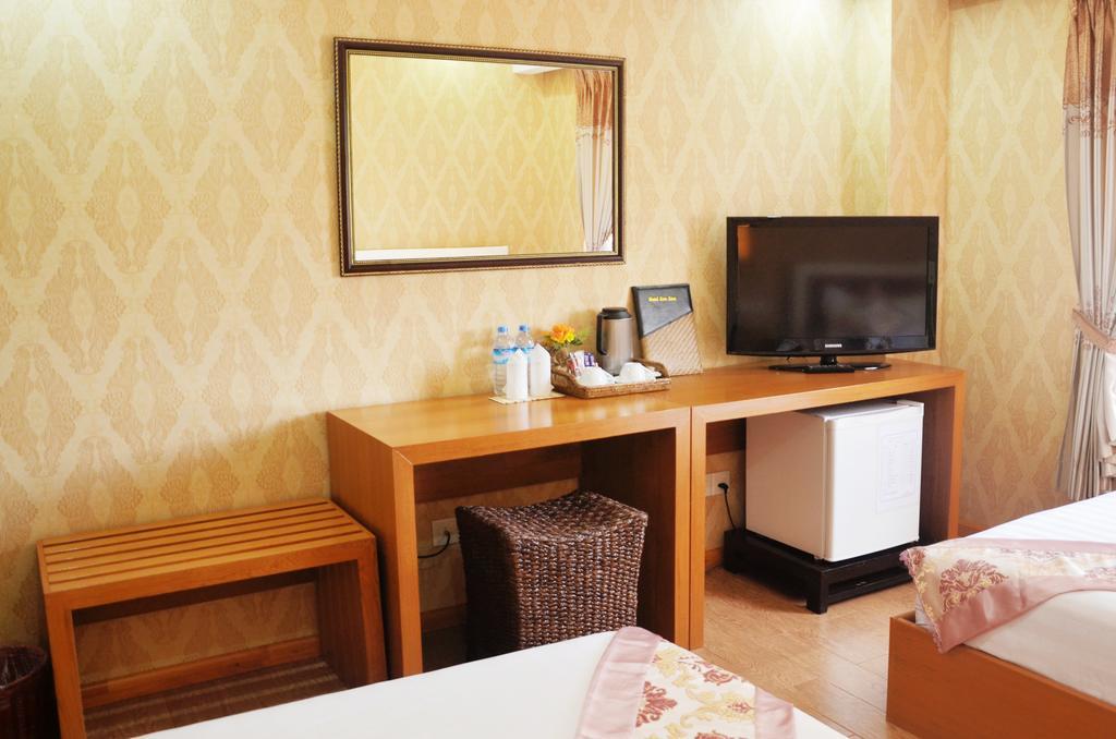 Hotel Kan Kaw Γιανγκόν Δωμάτιο φωτογραφία